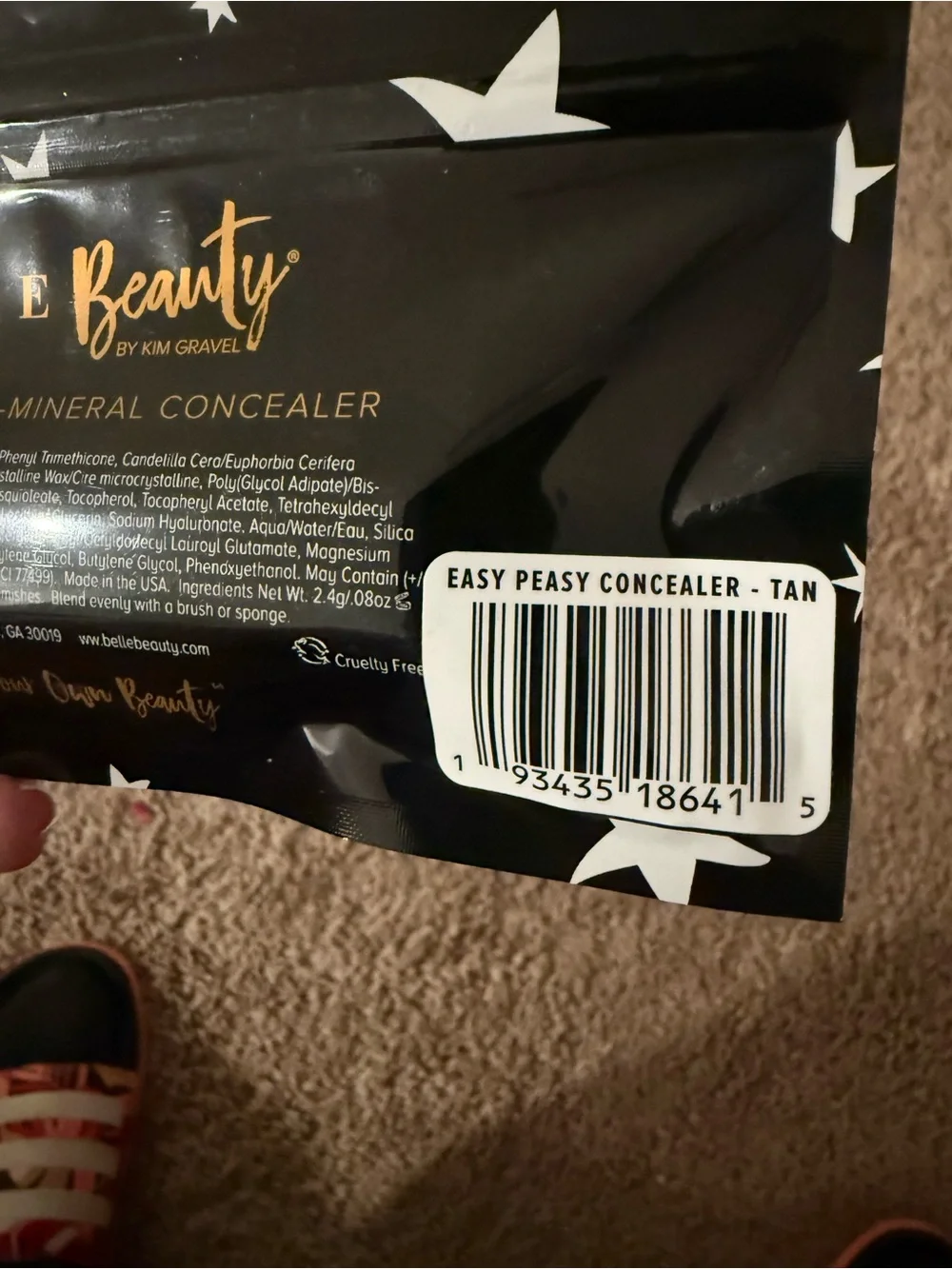 Belle by Kim Gravel Easy Peasy Concealer Pouch in Black and White Star Print
